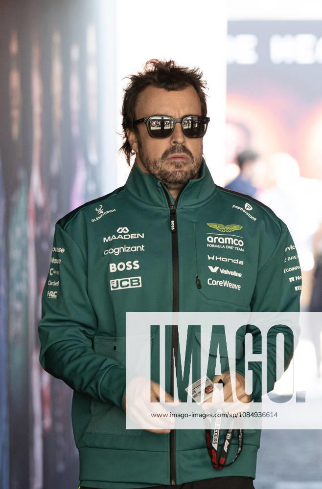 14 Aston Martin Aramco Racing driver FERNANDO ALONSO arriving at the Austin Paddock early a.m. Austin USA - ZUMAm147 20261023_zap_m147_033