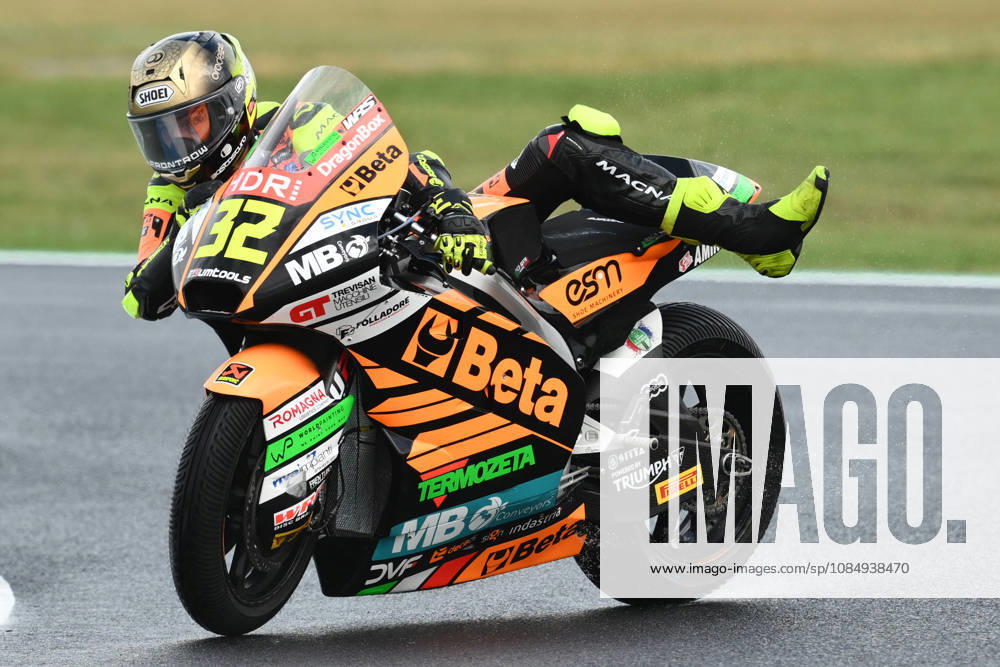AUSTRALIAN MOTOGP, Luca Lunetta of Italy for BETA Tools SpeedRS Team crashes during Moto2 Free Practice Two of the 2026 Australian Motorcycle Grand Prix at the Phillip Island Grand Prix Circuit on Phillip Island, Victoria, Saturday, October 24, 2026. ( NO ARCHIVING, PHILLIP ISLAND VICTORIA Australia