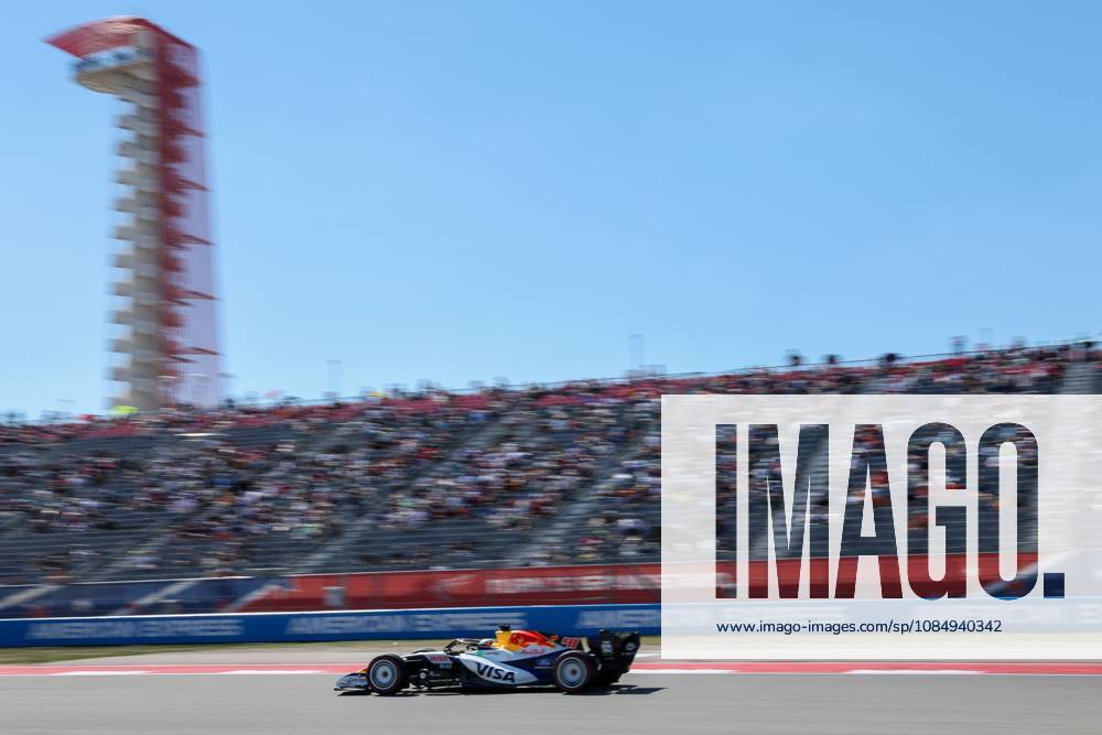 Circuit of the Americas (COTA) Austin - 23 10 2026: Arvid Lindblad from UK, driving the (41) Visa Cash App RB F1 Team VCARB 02 Red Bull Ford during the Formula 1 United States Grand Prix - Austin - Friday - Free Practice 1 at Circuit of the Americas (COTA) on 23 10 2026 in Austin. (stefano facchin Alessio Morgese SPP)