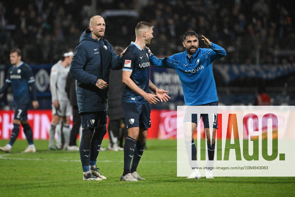 Gerrit Holtmann, VfL Bochum; Karol Mets, VfL Bochum; Philipp Hofmann, VfL Bochum; from right to left, after the game on October 23, 2026, Soccer, 2. Bundesliga, 2026–2027 season, Matchday 9, VfL Bochum vs. VfL Wolfsburg 1–1. DFL regulations prohibit any use of photographs as image sequences and or quasi-video. Bochum, Vonovia Ruhrstadion, North Rhine-Westphalia, Germany Team2
