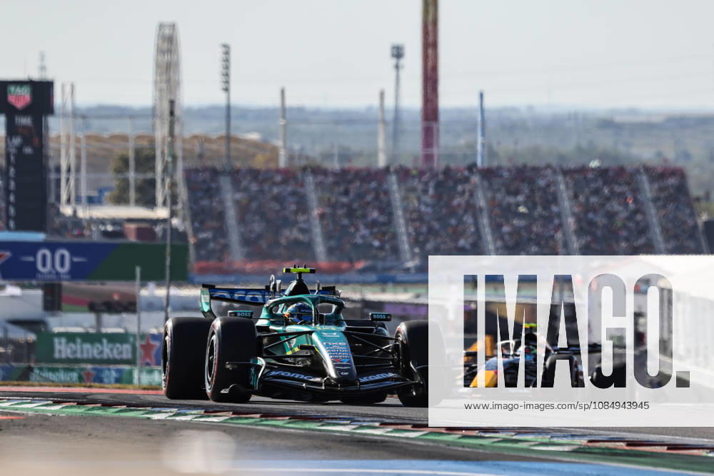 Fernando Alonso from Spain, driving the (14) Aston Martin Aramco F1 Team AMR26 Honda during United States Grand Prix - Austin - Friday - Free Practice 2 at Circuit of the Americas (COTA) in Austin. Italy - ZUMAm313 20261024_zsp_m313_070