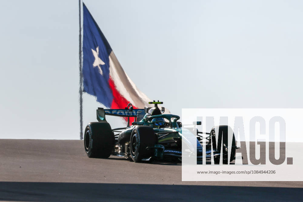 Fernando Alonso from Spain, driving the (14) Aston Martin Aramco F1 Team AMR26 Honda during United States Grand Prix - Austin - Friday - Free Practice 2 at Circuit of the Americas (COTA) in Austin. Italy - ZUMAm313 20261024_zsp_m313_109