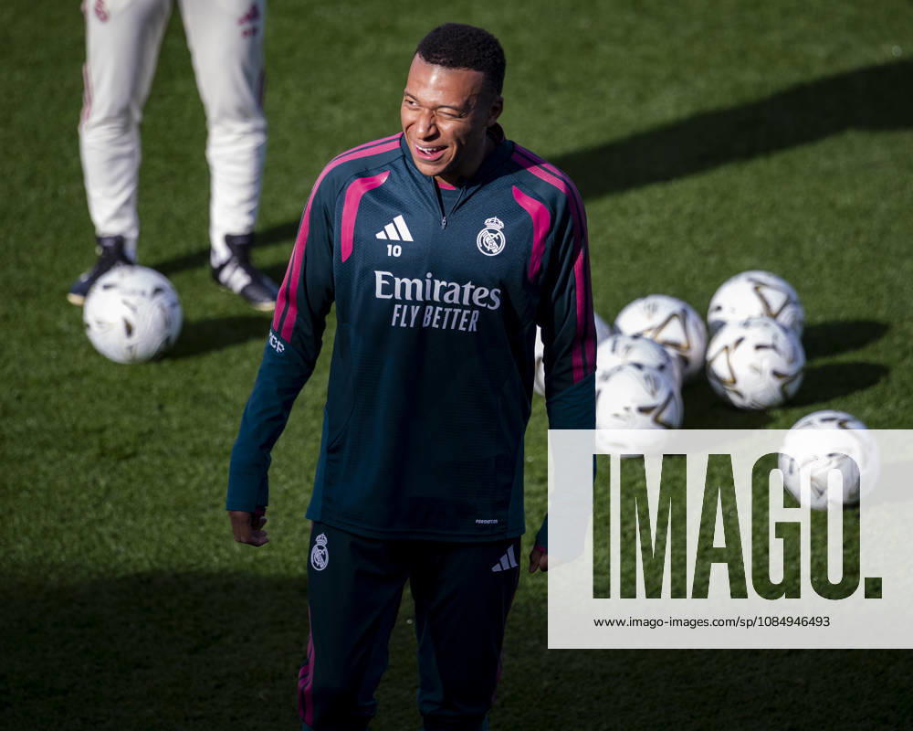 Real Madrid Training Session and press conference, PK, Pressekonferenz Kylian Mbappe of Real Madrid CF is seen laughing during the training session ahead of the LaLiga EA Sports match against FC Barcelona, Barca at Ciudad Real Madrid on October 24, 2026 in Valdebebas, Spain. Valdebebas Ciudad Real Madrid Madrid Spain