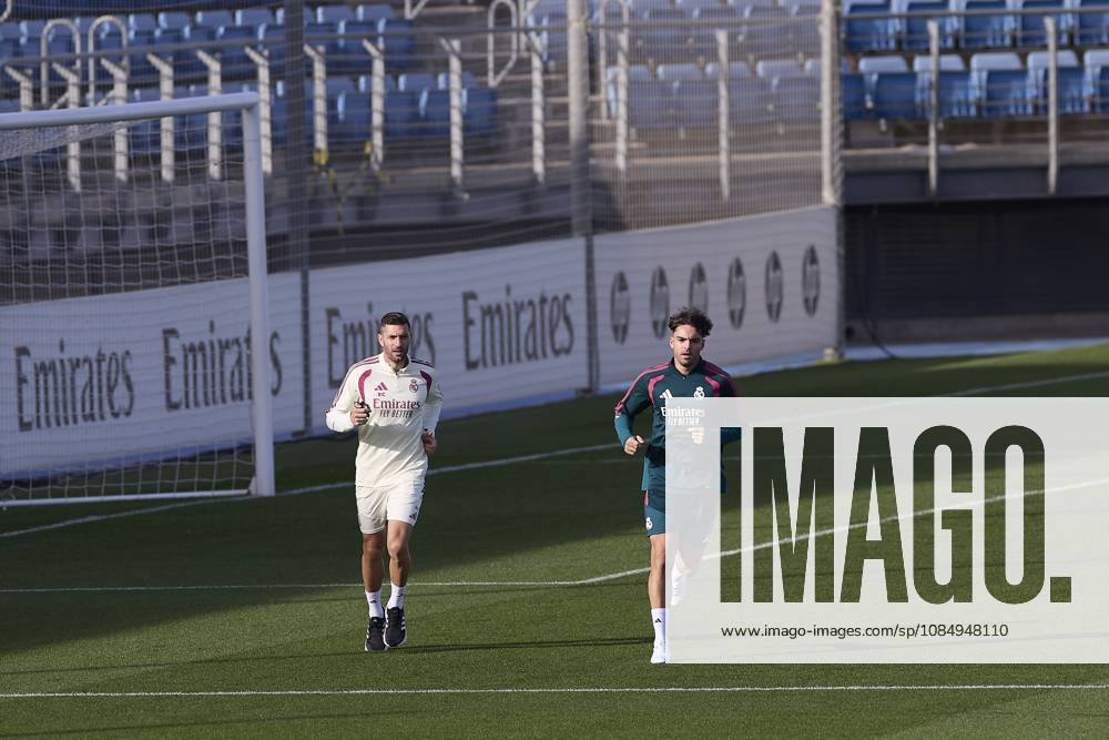 Raul Asencio (Real Madrid CF) is seen in action during a training session on the eve of the LaLiga EA SPORTS 2026 2027 match between FC Barcelona, Barca and Real Madrid CF..Real Madrid CF is holding its final training session ahead of its tenth LaLiga game. Madrid Spain - ZUMAs197 20261024_aaa_s197_021