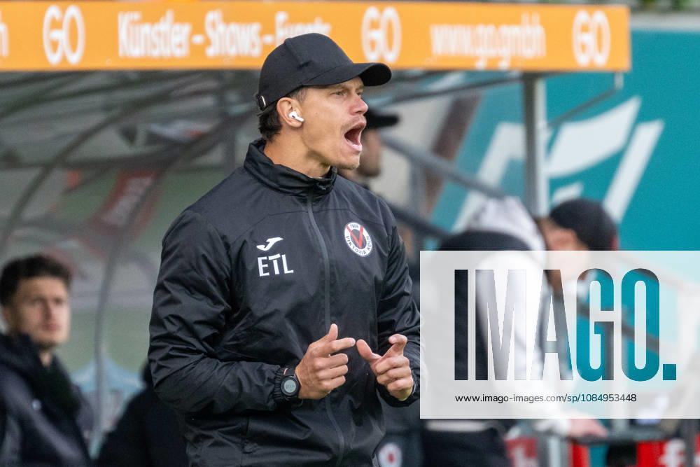 Kevin Rauhut, goalkeeper coach for Viktoria Cologne, shouts instructions during the FC Viktoria Cologne vs. SC Verl match, soccer, 3rd Division, Matchday 11, 2026–2027 season, October 24, 2026 DFL DFB regulations prohibit any use of photographs as image sequences and or quasi-video FC Viktoria Cologne vs. SC Verl, soccer, 3rd Division, Matchday 11, 2026–2027 season, October 24, 2026, Cologne