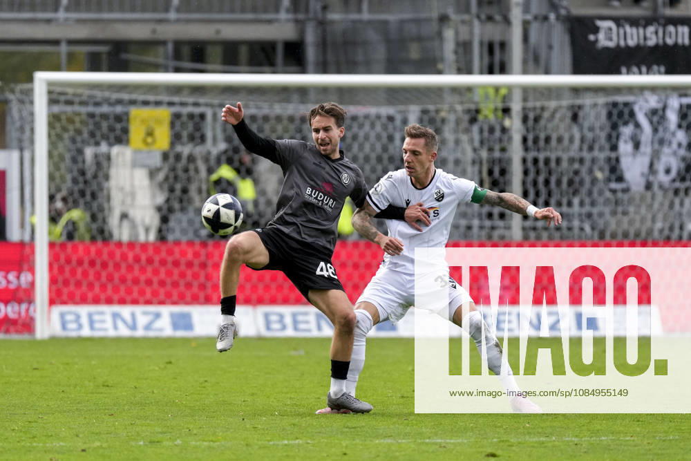 From left: Gianluca Gaudino (Aalen), 46; Marco Kehl Gomez (SVS), 33, captain; tackle, game scene, duel, tackle, tackling, dynamism, action, 10 24 2026, Sandhausen, Germany, soccer, Regionalliga Southwest, SV Sandhausen vs. VfR Aalen