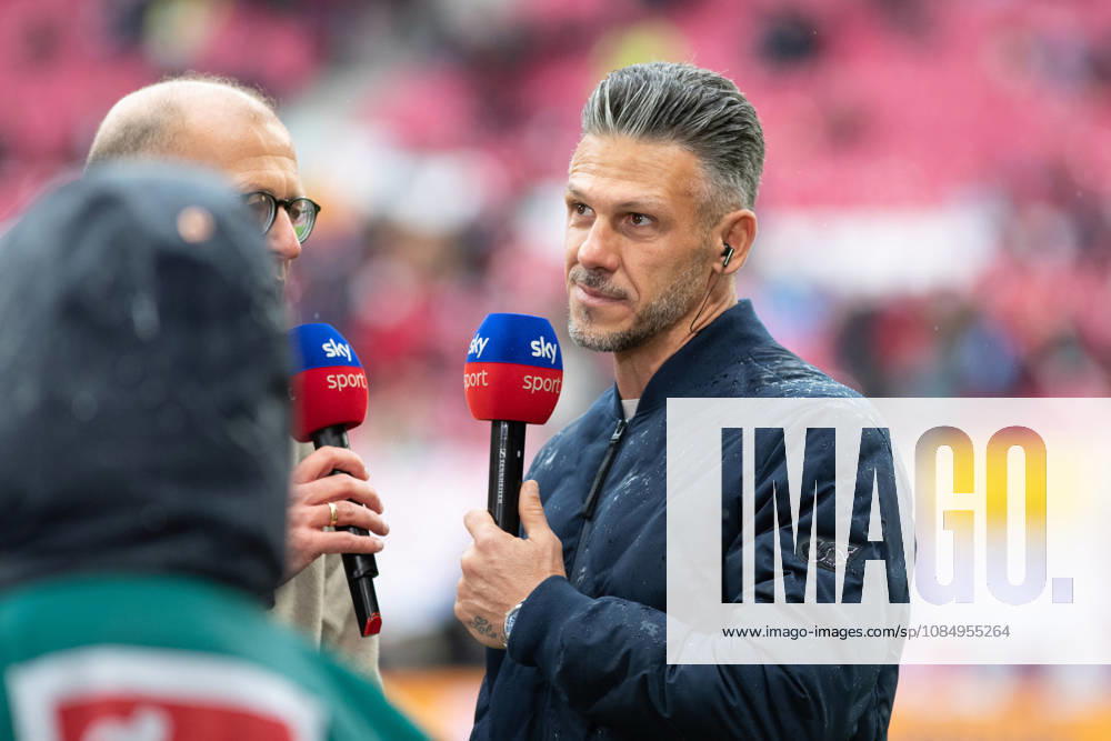 1 German Bundesliga: RB Leipzig vs. SV Elversberg, October 24, 2026—Martin Demichelis, Head Coach of RB Leipzig, in a TV interview with Sky Sport LEIPZIG, GERMANY OCTOBER 24 Bundesliga match between RB Leipzig and SV Elversberg at the Red Bull Arena on Matchday 7 of the 1. Bundesliga on October 24, 2026 in Leipzig, Germany. DFL regulations prohibit any use of photographs as image sequences and or quasi-video.