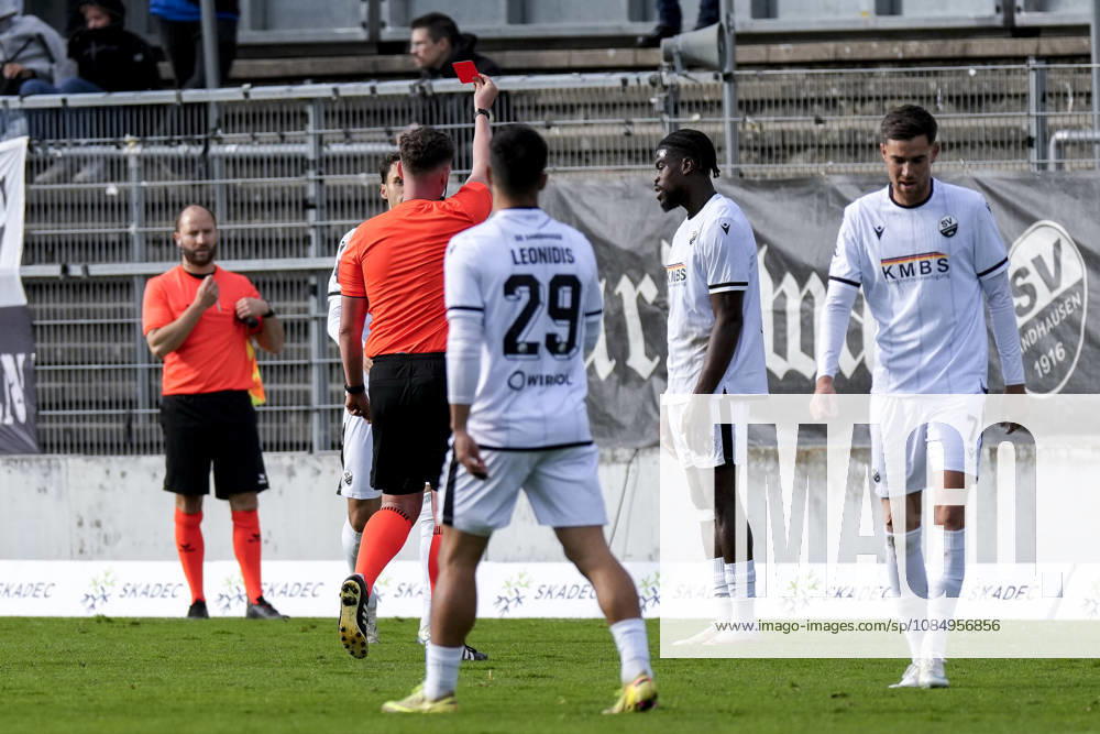 Nico Dönge s referee shows Kwabe Schulz (SVS, 2) a yellow-red card, sending him off, ejection, dismissal, second yellow card, highlight, action, play, game moment, October 24, 2026, Sandhausen, Germany, soccer, Regionalliga Southwest, SV Sandhausen vs. VfR Aalen