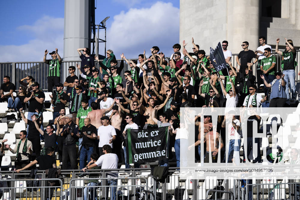 Como 1907 v US Sassuolo - Serie A Fans of US Sassuolo show their support during the Serie A football match between Como 1907 and US Sassuolo. Como Italy
