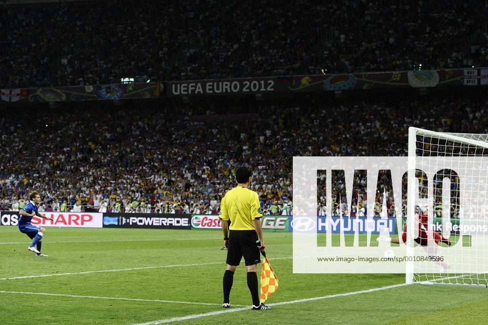 Kiev 24 06 2012 - Euro 2012 England vs. Italien -- gol Alessandro Diamanti