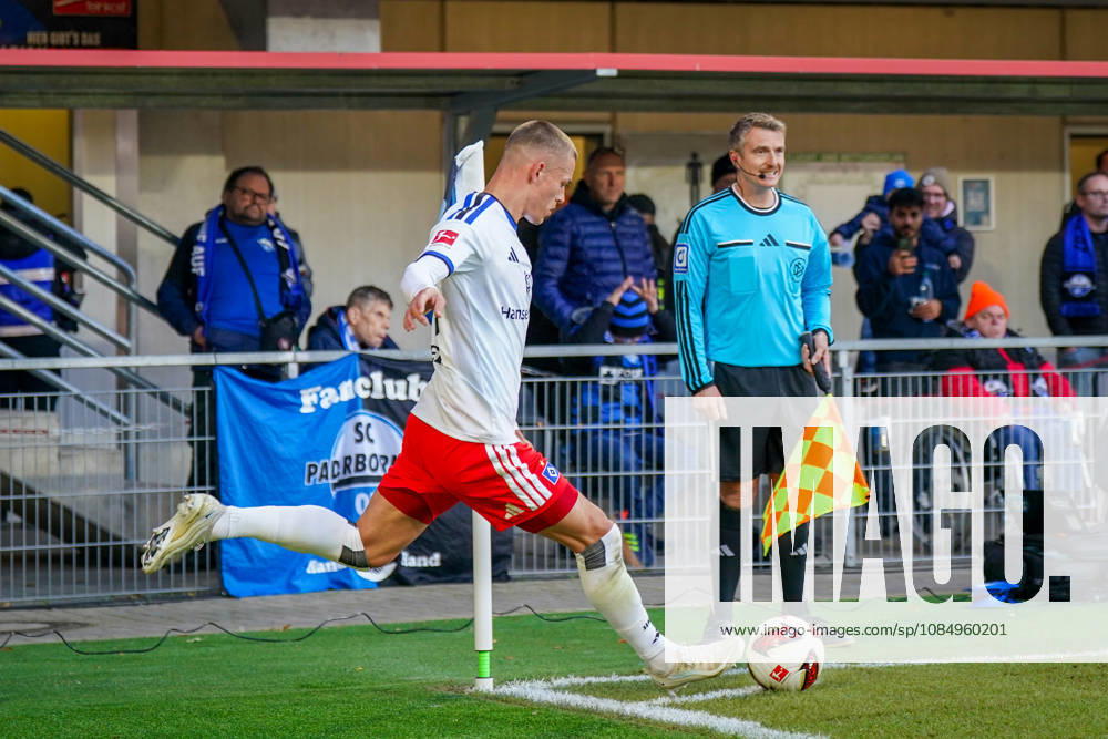 German Bundesliga 2026–2027, Matchday 7: SC Paderborn vs. Hamburger SV at Home Deluxe Arena, Paderborn; Miro Muheim (Hamburger SV), 28th corner kick