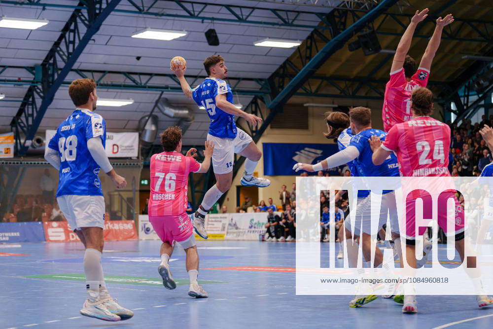 2nd Handball Bundesliga, Matchday 9: Dessau Roßlauer HV 06 vs. SC DHfK Leipzig, Marcel Nowak, Dessau Roßlauer HV 06, 15 taking a shot on October 24, 2026, at the Anhalt Arena, Dessau-Roßlau, Saxony-Anhalt, Dessau-Roßlau, Anhalt Arena, Saxony-Anhalt, Germany