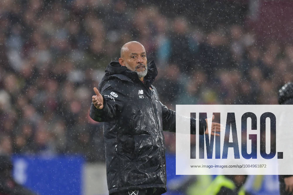 West Ham vs Southampton Championship Nuno Espirito Santo Manager of West Ham United during the West Ham vs Southampton, EFL Championship match at the London Stadium Stratford. This image is for . Licence required from the Football DataCo for any other use. London The London Stadium UK