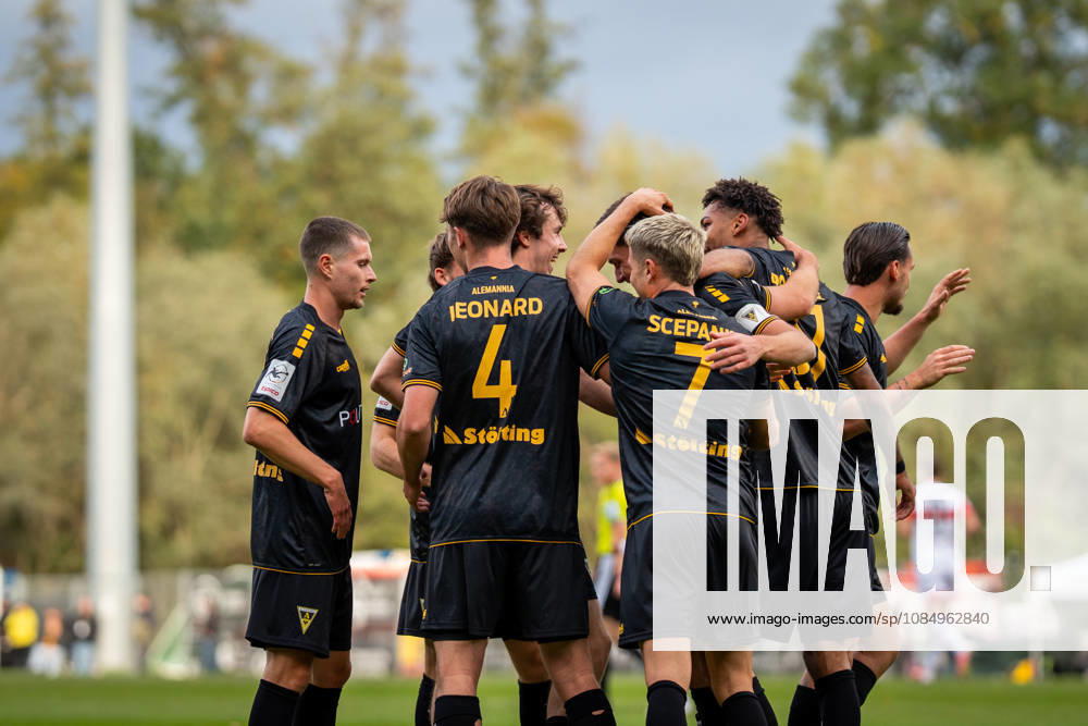 The team celebrates the 0-1 goal by Danilo Wiebe, Alemannia Aachen, 28 VfB Stuttgart II vs. TSV Alemannia Aachen, soccer, 3rd Division, Matchday 11, 2026–2027 season, October 24, 2026 DFB regulations prohibit any use of photographs as image sequences and or quasi-video VfB Stuttgart II vs. TSV Alemannia Aachen, soccer, 3rd Division, Matchday 11, 2026–2027 season, October 24, 2026, Aspach