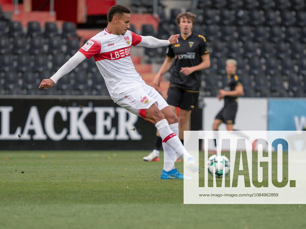 Luca Antony Jaquez, VfB Stuttgart II, 43 with the ball, GER, Soccer, VfB Stuttgart II vs. Alemannia Aachen, 3rd Division, Matchday 11, Aspach, 2026–2027 season, October 24, 2026 GER, Soccer, VfB Stuttgart II vs. Alemannia Aachen, 3rd Division, Matchday 11, Aspach, 2026–2027 season, October 24, 2026 Aspach