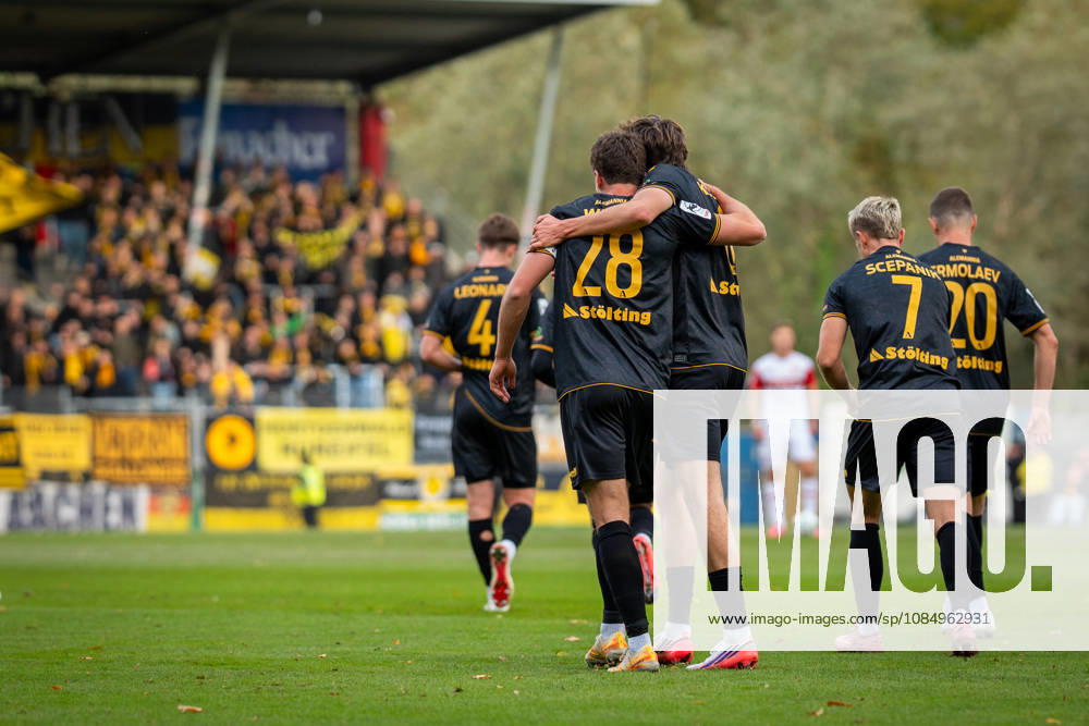 The team celebrates the 0-1 goal by Danilo Wiebe, Alemannia Aachen, 28 VfB Stuttgart II vs. TSV Alemannia Aachen, soccer, 3rd Division, Matchday 11, 2026–2027 season, October 24, 2026 DFB regulations prohibit any use of photographs as image sequences and or quasi-video VfB Stuttgart II vs. TSV Alemannia Aachen, soccer, 3rd Division, Matchday 11, 2026–2027 season, October 24, 2026, Aspach
