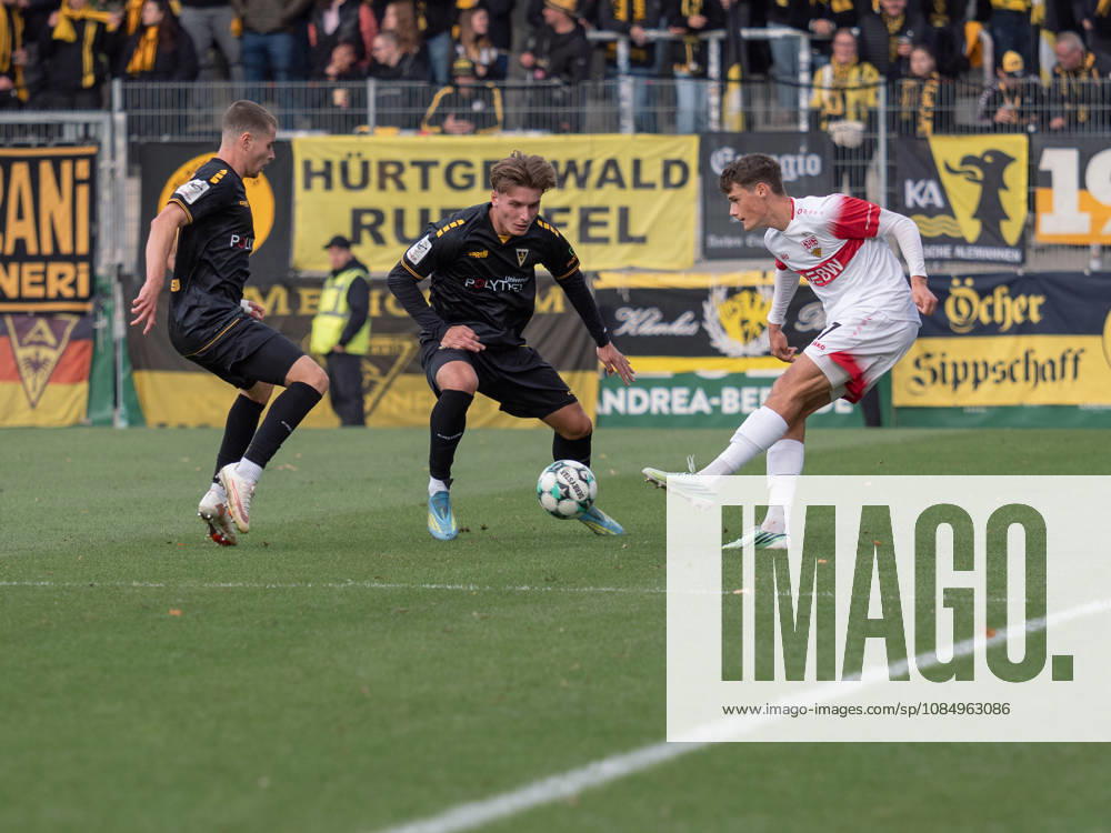Tackle between Matti Wagner (TSV Alemannia Aachen, 03) and Lauri Lukas Penna (VfB Stuttgart II), 07, running duel, sprint duel, possession GER, soccer, VfB Stuttgart II vs. Alemannia Aachen, 3rd League, Matchday 11, Aspach, 2026–2027 season, October 24, 2026, GER, Soccer, VfB Stuttgart II vs. Alemannia Aachen, 3rd Division, Matchday 11, Aspach, 2026–2027 season, October 24, 2026, Aspach
