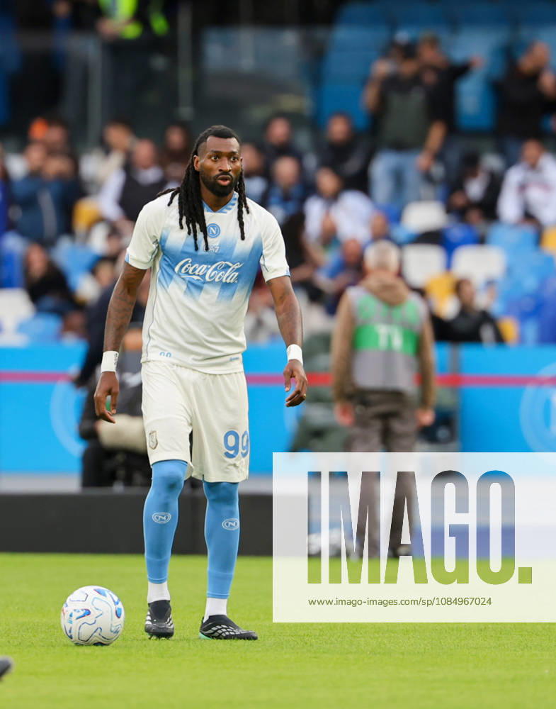 Frank Zambo Anguissa OF SSC Napoli during the football match on 24 10 2026â€part of the 2026 27 Italian Serie A championshipâ€held in Naples at the Stadio Diego Armando Maradona between SSC Napoli and AS Roma Napoli ITALIA - ZUMAs236 20261024_aap_s236_007