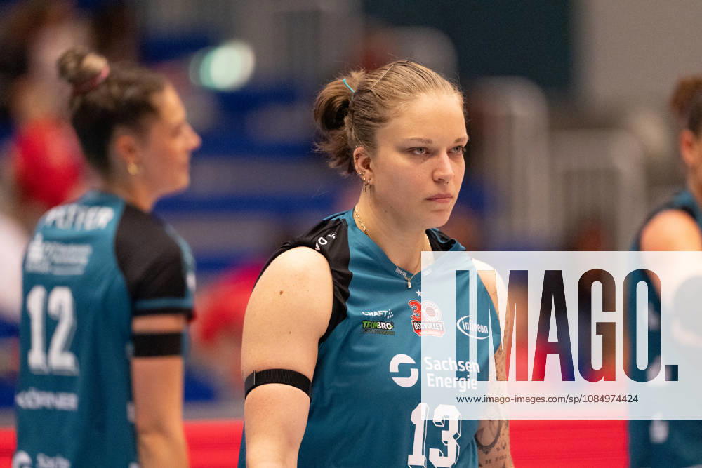Pictured: Lena Kindermann, 13, Dresdner SC, October 24, 2026; Dresdner SC Binder Blaubären vs. TSV Flacht, DEKRA 1 Bundesliga Women, Volleyball, Germany, Dresden, Cyberport Arena