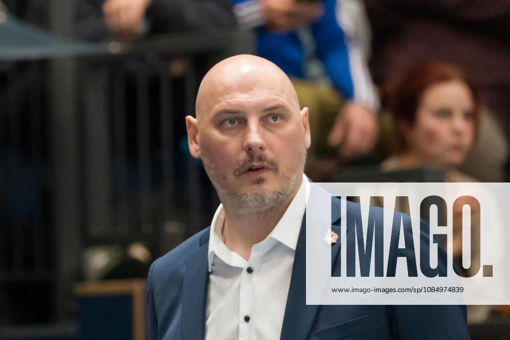 Przemyslaw Frasunkiewicz, Rostock, Head Coach, Syntainics MBC vs. Rostock Seawolves, BBL, Men s Basketball 1st Bundesliga, Matchday 6 of the 2026–27 season, October 24, 2026, Weißenfels Stadthalle, Saxony-Anhalt, Germany