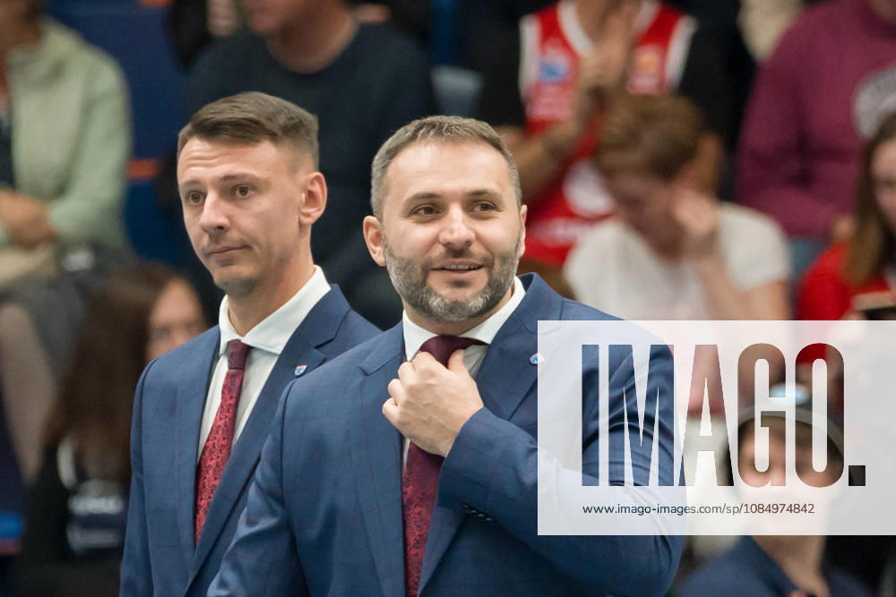 Christopher Schreiber MBC, Assistant Coach; Vladimir Jovanovic MBC, Head Coach; Syntainics MBC vs. Rostock Seawolves, BBL, Men s Basketball 1st Bundesliga, Matchday 6 of the 2026–27 season, October 24, 2026, Weißenfels Stadthalle, Saxony-Anhalt, Germany