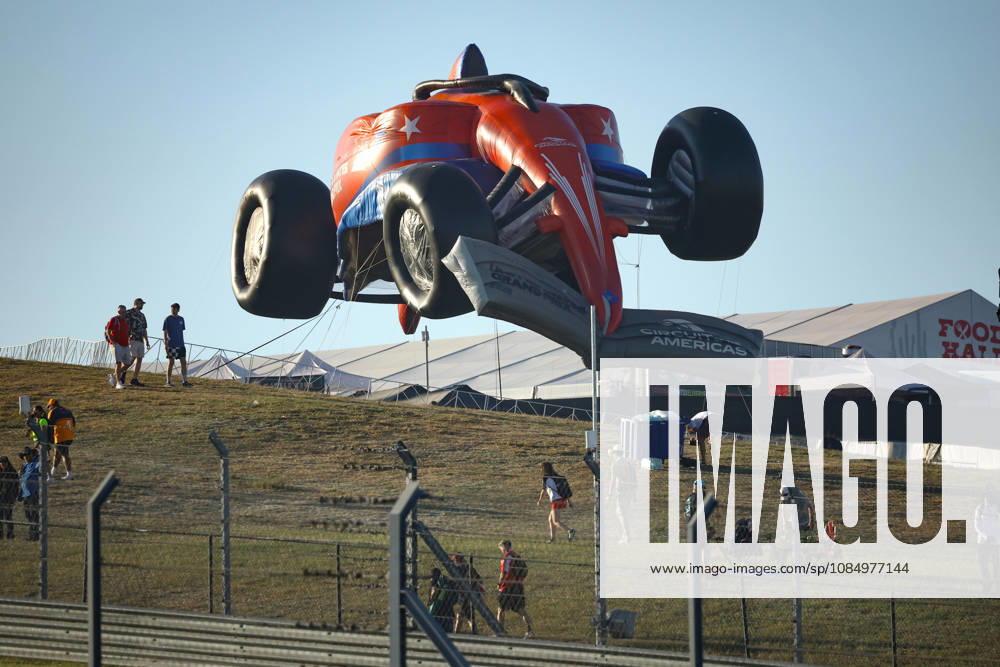 People attend the Formula One United States Grand Prix at the Circuit of the Americas in Austin, Texas, USA, 24 October 2026. Formula One Grand Prix in the United States !ACHTUNG: NUR REDAKTIONELLE NUTZUNG!