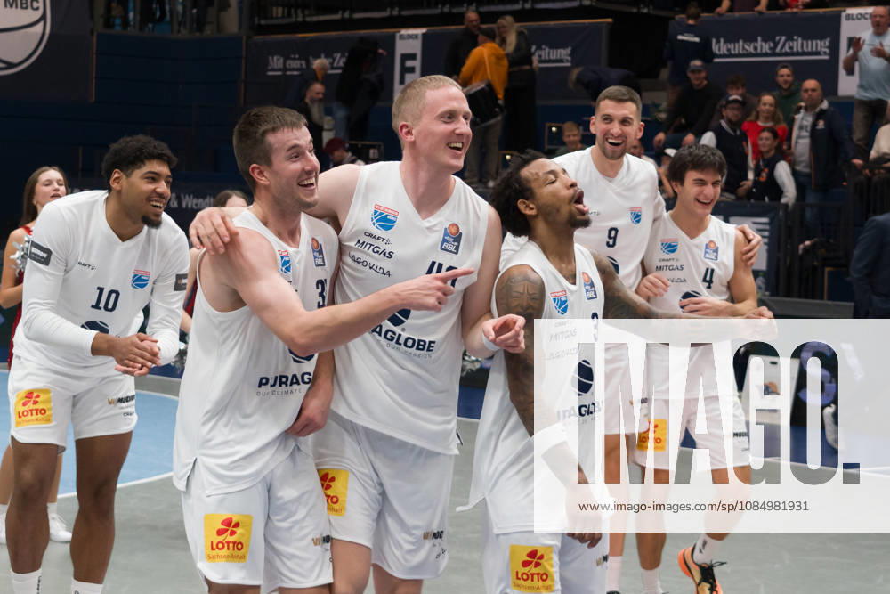 Wolves Celebrate 103-98 Overtime Home Win, Syntainics MBC vs. Rostock Seawolves, BBL, Men s Basketball 1st Bundesliga, Matchday 6 of the 2026-27 Season, October 24, 2026, Weißenfels Stadthalle, Saxony-Anhalt, Germany