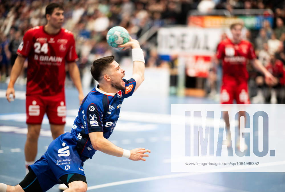 Elias Fuegel, HBW Balingen Weilstetten, 24, at the circle, HBW Balingen Weilstetten vs. MT Melsungen (GER), Opel 1 Handball Bundesliga, Championship, Matchday 10, 2026–2027 Season, October 24, 2026, Eibner Press Photo: Andreas Ulmer, HBW Balingen Weilstetten vs. MT Melsungen GER, Opel 1 Handball Bundesliga, Championship, Matchday 10, 2026–2027 season, October 24, 2026, Balingen
