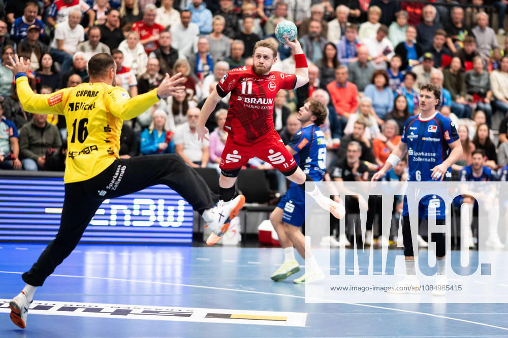 Dimitri Ignatow, MT Melsungen 11, scores from the wing, HBW Balingen Weilstetten vs. MT Melsungen GER, Opel 1 Handball Bundesliga, Championship, Matchday 10, 2026–2027 season, October 24, 2026, Eibner Press Photo by Andreas Ulmer: HBW Balingen Weilstetten vs. MT Melsungen GER, Opel 1 Handball Bundesliga, Championship, Matchday 10, 2026–2027 Season, October 24, 2026, Balingen