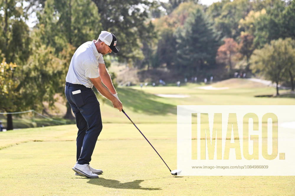 ST. LOUIS , MO - OCTOBER 24: Vaughn Taylor of the United States strikes the ball during his tee shot on the fifth hole during the second round of the PGA, Golf Herren TOUR Champions Stifel Charity Classic on Saturday October 24th, 2026 at Norwood Hills Country Club in St. Louis, MO (Photo by Rick Ulreich Icon Sportswire) GOLF: OCT 24 PGA TOUR Champions Stifel Charity Classic Icon4339251