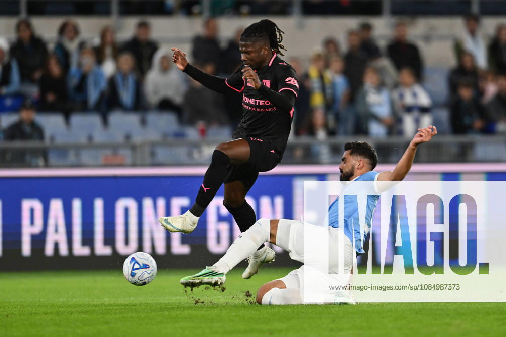 IPA90128616 - El Bilal Toure of Parma Calcio 1913 and Josip Sutalo of S.S. Lazio are in action during Matchday 8 of the Serie A Championship between S.S. Lazio and Parma Calcio 1913 at the Olympic Stadium on October 24, 2026, in Rome, Italy.
