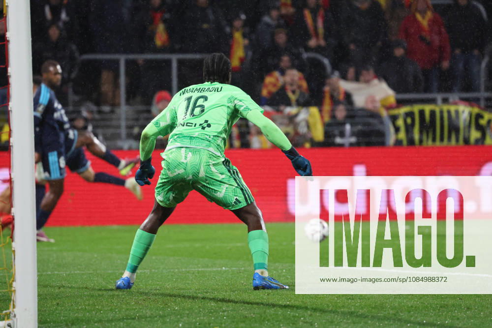 Obed NKAMBADIO (Paris FC) lors du match RC Lens vs Paris FC, Ligue 1, stade Bollaert-Delelis, le 24 octobre 2026 - photo Laurent Sanson PsnewZ