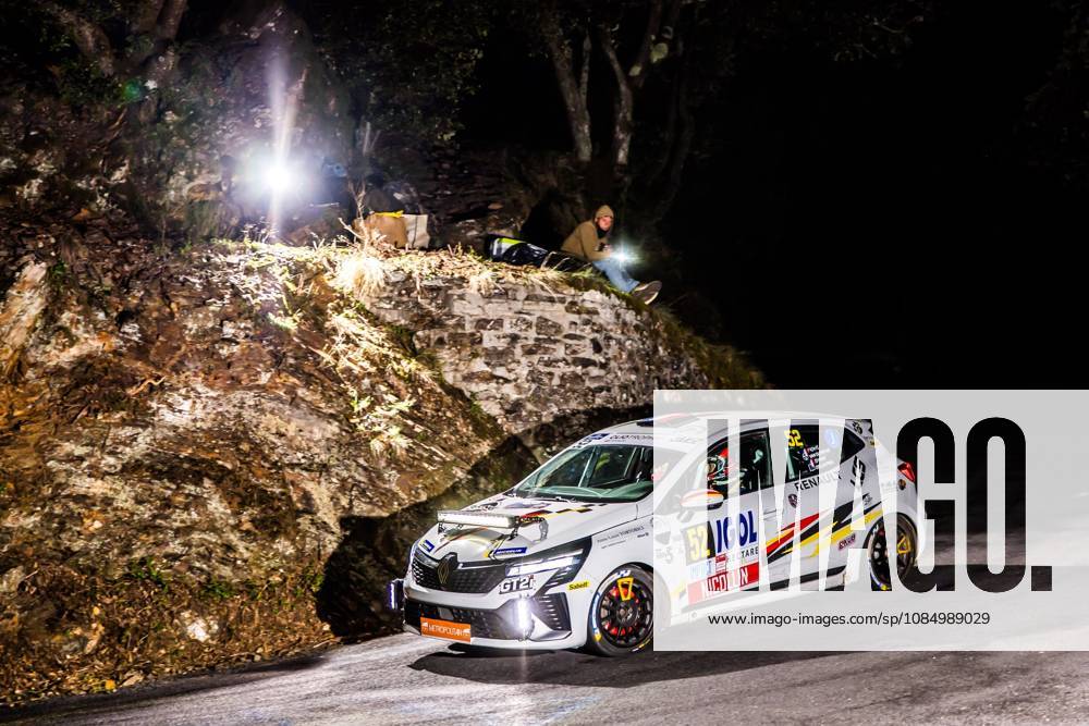 AUTO - CRITERIUM DES CEVENNES 2026 52 VAN OUTRYVE Thomas, DELLA-PINA Johanna, Renault Clio Rally5, action during the Critérium des Cévennes 2026, 8th round of the Championnat de France des Rallyes 2026, from October 23 to 24, 2026 in Brissac, France - BrissacFrance