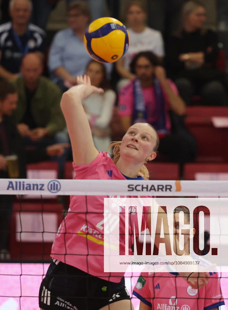 Stuttgart, DEKRA Bundesliga Volleyball: Allianz MTV Stuttgart vs. VfB Suhl LOTTO Thüringen, Marie Steinhilber, Stuttgart