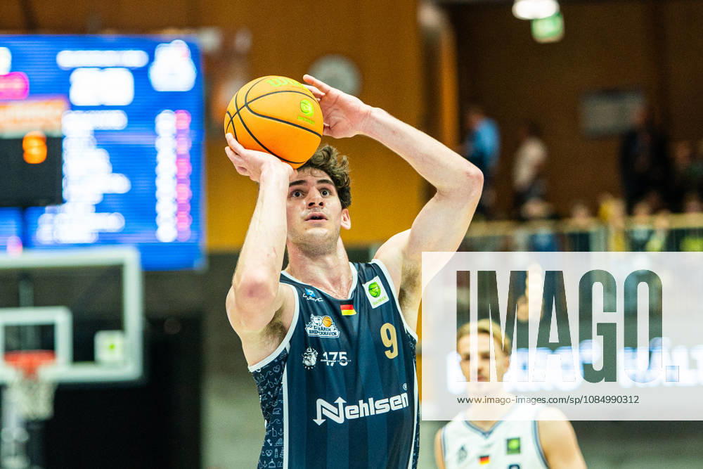 Dominic Parolin, Eisbären Bremerhaven, No. 9 at the free-throw line, GER, Hakro Merlins Crailsheim vs. Eisbären Bremerhaven, Basketball, 2nd Basketball Bundesliga ProA, Men s, Matchday 6, 2026–2027 Season, October 24, 2026, GER, Hakro Merlins Crailsheim vs. Eisbären Bremerhaven, Basketball, 2nd Basketball Bundesliga ProA, Men, Matchday 6, 2026–2027 season, October 24, 2026, Ilshofen