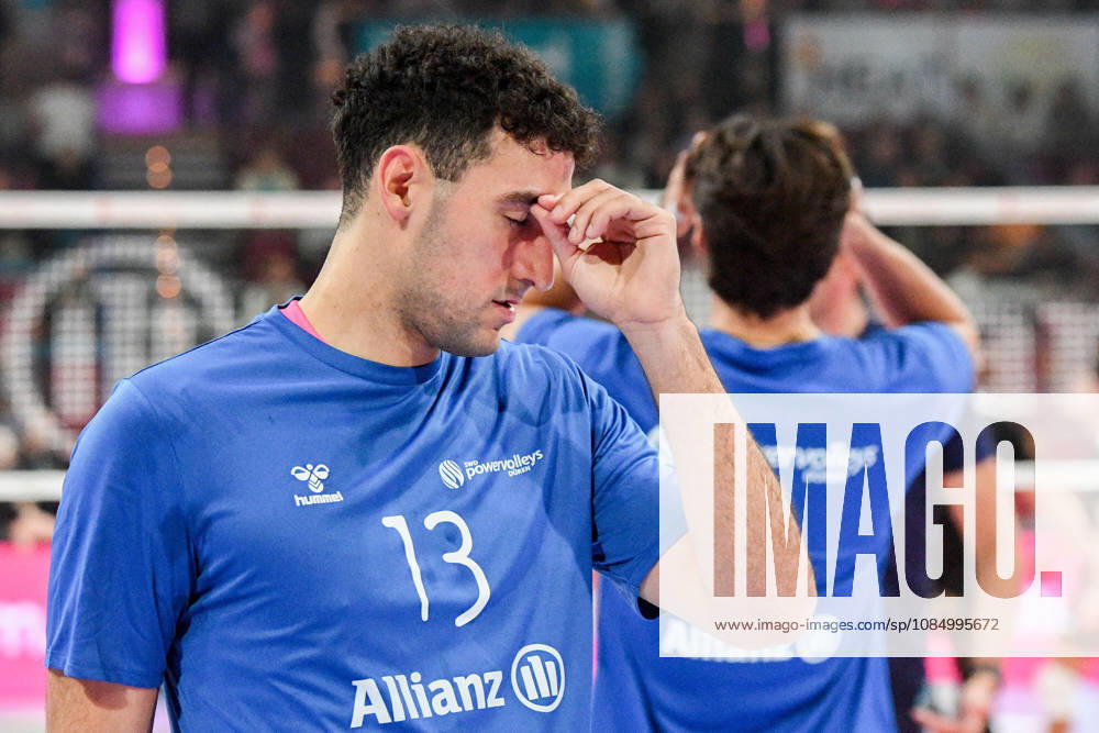 Omar David Joyos Mejias of the Powervolleys Düren, No. 13, focused during warm-ups, single frame, action, October 24, 2026, Düren, Germany, volleyball, Men s Bundesliga 1, regular season, SWD Powervolleys Düren vs. WWK Volleys Munich
