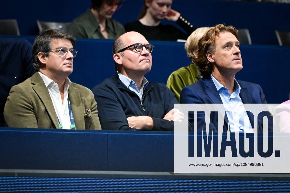 Brussels Mayor Philippe Close (C) and organiser Dick Norman pictured during the semi final of the European Open ATP, Tennis Herren tennis tournament in Brussels, on Saturday 24 October 2026. This year s edition of the tournament is taking place from 17 to 25 October ELIASxROM x190904302x