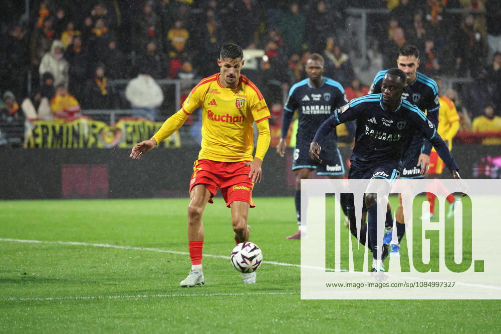 Florian SOTOCA (RC Lens) lors du match RC Lens vs Paris FC, Ligue 1, stade Bollaert-Delelis, le 24 octobre 2026 - photo Laurent Sanson PsnewZ