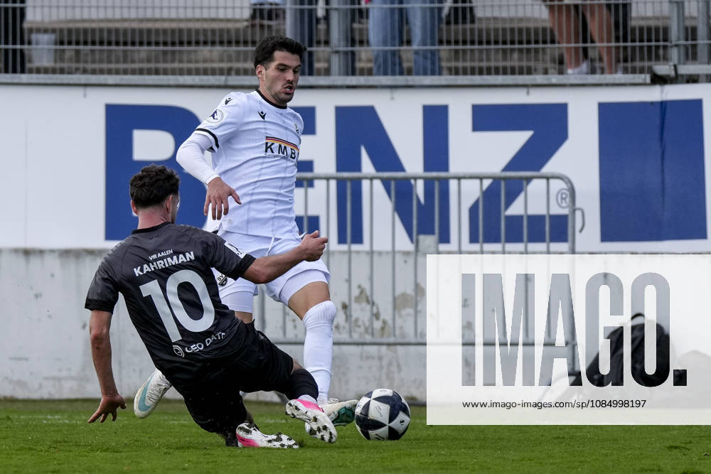 V li Yunus Emre Kahriman Aalen, 10, Mert Tasdelen SVS, 11, tackle, game scene, duel, tackle, tackling, dynamics, action, 24 10 2026, Sandhausen, Germany, soccer, Regionalliga Southwest, SV Sandhausen vs. VfR Aalen