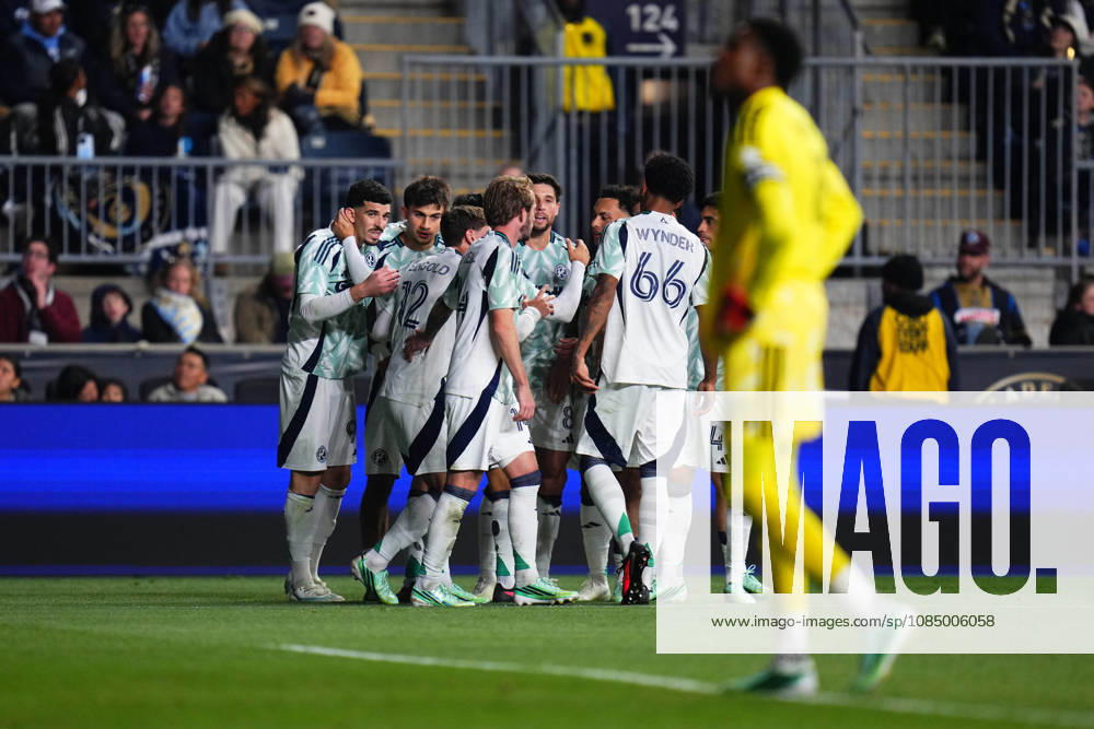 New England Revolution Foward Dor Turgeman (99) celebrates with teammates during the first half of an MLS, Fussball Herren, USA match against the Philadelphia Union at Subaru Park in Chester, Pennsylvania. CSM MLS 2026: Union Vs Revolution OCT 24 - ZUMAc04_ 20261024_zma_c04_243