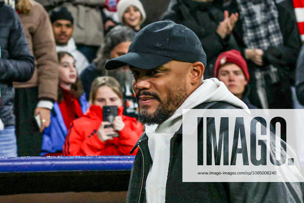 Coach Vincent Kompany of Bayern Munich seen during UEFA Champions League 2026 2027 match between Bayern Munich and Arsenal at Allianz Arena. Final score Bayern Munich 2 : 2 Arsenal UEFA Champions League Bayern Munich And Arsenal In Munich, Germany - 21 Oct 2026 - ZUMAs197 20261021_aab_s197_033