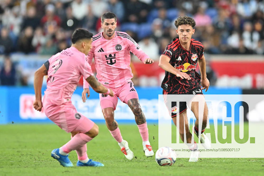 Harrison, New Jersey United States of America. 24 Oct, 2026. New York Red Bulls forward JULIAN HALL (16) and Inter Miami CF forward LUIS SUAREZ (9) and Inter Miami CF midfielder RODRIGO DE PAUL (7) in action at Sports Illustrated Stadium New York Red Bulls defeat Inter Miami CF 2 to 0. Credit: , Jr. Zuma Press Harrison United States of America - ZUMAa301 20261024_aaf_a301_029