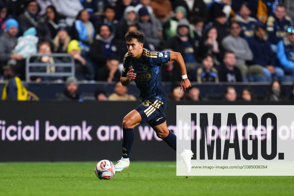 Philadelphia Union Midfielder Quinn Sullivan (33) controls the ball during the second half of an MLS, Fussball Herren, USA match against the New England Revolution at Subaru Park in Chester, Pennsylvania. CSM MLS 2026: Union Vs Revolution OCT 24 - ZUMAc04_ 20261024_zma_c04_303