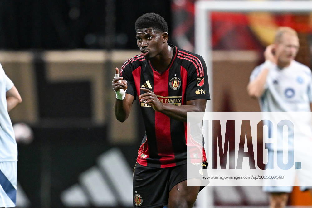 ATLANTA, GA - OCTOBER 24: Breel Embolo 36 of Atlanta reacts during the MLS, Fussball Herren, USA match between Chicago Fire FC and Atlanta United FC on October 24th, 2026 at Mercedes-Benz Stadium in Atlanta, GA.(Photo by Rich von Biberstein Icon Sportswire) SOCCER: OCT 24 MLS Atlanta United vs Chicago Fire FC Icon261024032