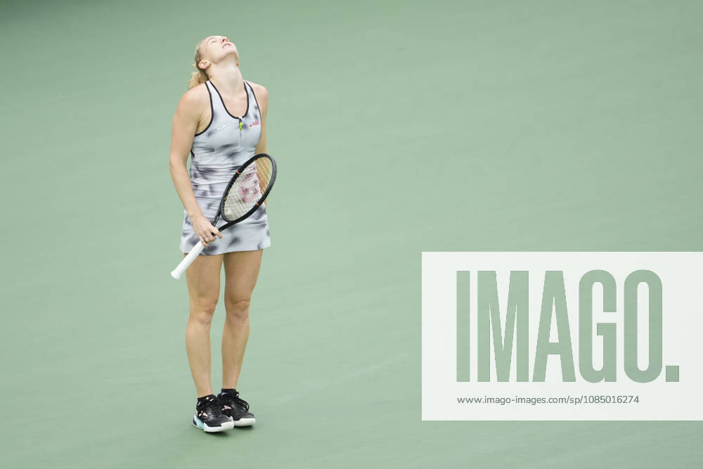 WTA, Tennis Damen Kinoshita Group Japan Open - Day 7 Katerina Siniakova (CZE) plays during her Singles Final match against Ashlyn Krueger (USA) at the 2026 Kinoshita Group Japan Open Women s tennis tournament at Utsubo Tennis Center in Osaka, Japan, on October 25, 2026. Osaka Japan
