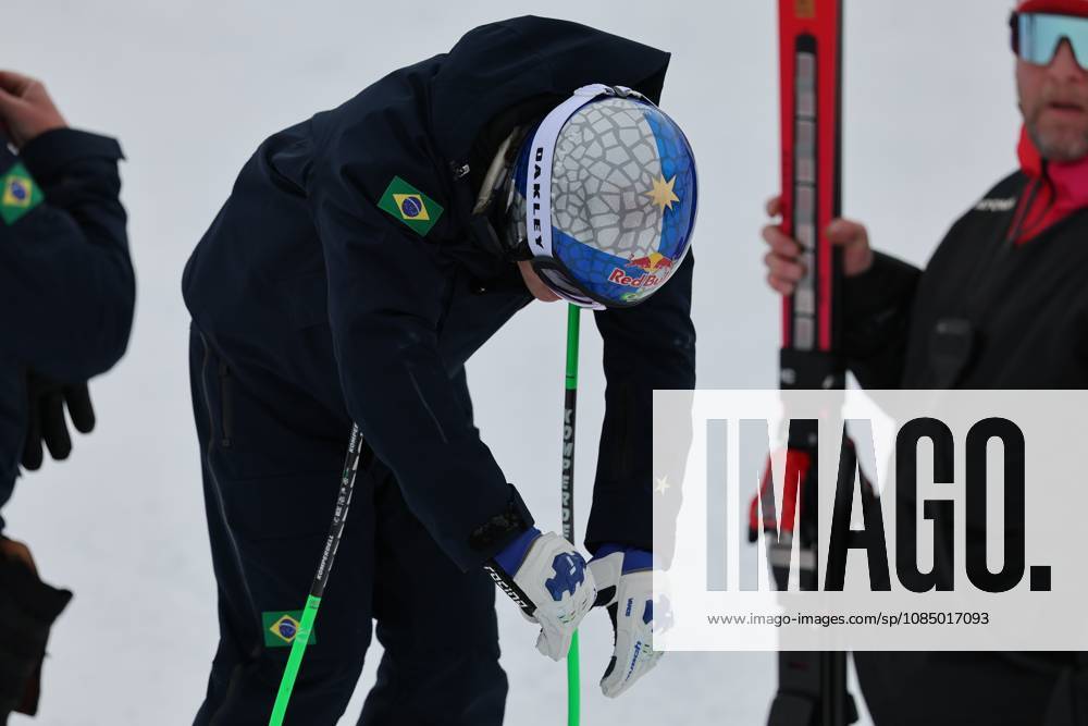 Lucas Pinheiro Braathen BRA, Preparation, Mentalbrain, Mental Training, Men’s Giant Slalom First Run, AUDI FIS SKI WORLD CUP Sölden 2026, 2026 Ski World Cup Season Opener, Sölden, October 24–25, 2026, Skiing, Alpine Skiing, October 25, 2026, SÖLDEN, AUSTRIA OCTOBER 25 Audi FIS Alpine Ski World Cup at Rettenbachferner on October 26, 2026, in Sölden, Austria. Photo by Nicole Hartmann. Sölden, Rettenbachferner, Tyrol, Austria
