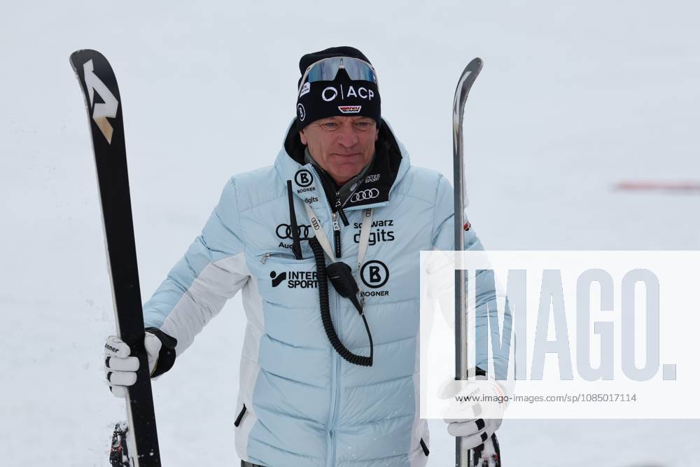 Wolfgang Maier GER, Wolf, Head of Alpine Skiing for Germany, Men’s Giant Slalom First Run, AUDI FIS SKI WORLD CUP Sölden 2026, 2026 Ski World Cup Season Opener, Sölden, October 24–25, 2026, Skiing, Alpine Skiing, October 25, 2026, SÖLDEN, AUSTRIA OCTOBER 25 Audi FIS Alpine Ski World Cup at Rettenbachferner on October 26, 2026, in Sölden, Austria. Photo by Nicole Hartmann. Sölden, Rettenbachferner, Tyrol, Austria