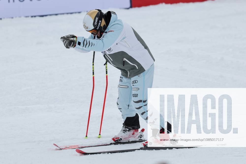 Nickco Palamaras (GER), Preparation, Mentalbrain, after the course walk, Concentration, Men’s Giant Slalom First Run, AUDI FIS SKI WORLD CUP Sölden 2026, 2026 Ski World Cup Season Opener, Sölden, October 24–25, 2026, Skiing, Alpine Skiing, October 25, 2026, SÖLDEN, AUSTRIA OCTOBER 25 Audi FIS Alpine Ski World Cup at Rettenbachferner on October 26, 2026, in Sölden, Austria. Photo by Nicole Hartmann. Sölden, Rettenbachferner, Tyrol, Austria