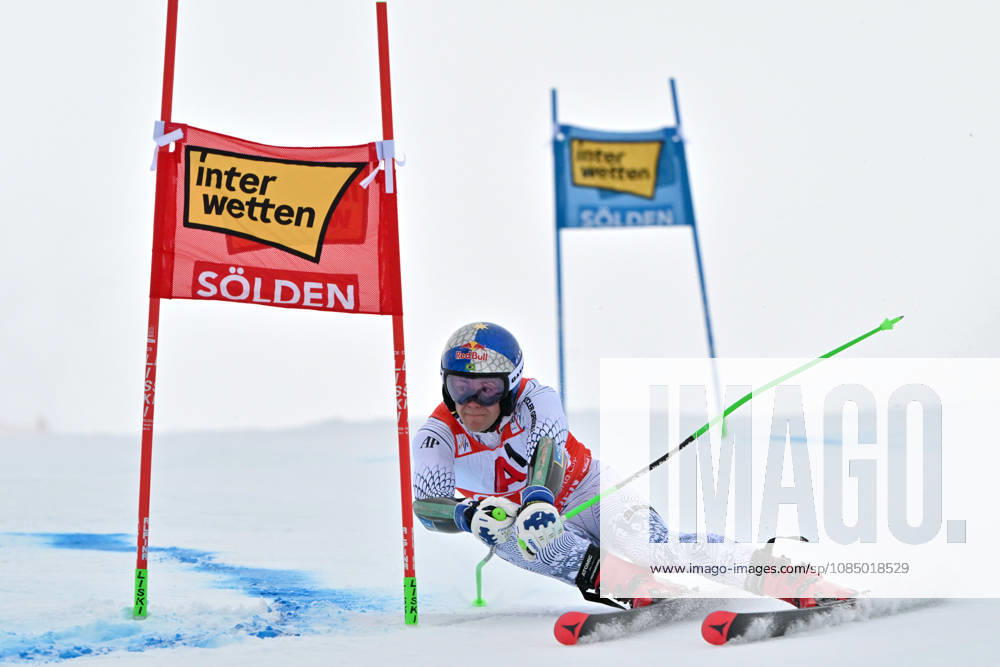 Lucas Pinheiro Braathen of Brazil in action during the first run of the Men s Giant Slalom race of the Audi FIS Alpine Skiing World Cup season opening race on the Rettenbach glacier, Soelden on October 25, 2026 in Soelden, Austria. (Photo by Igor Kupljenik Sports Press Photo)