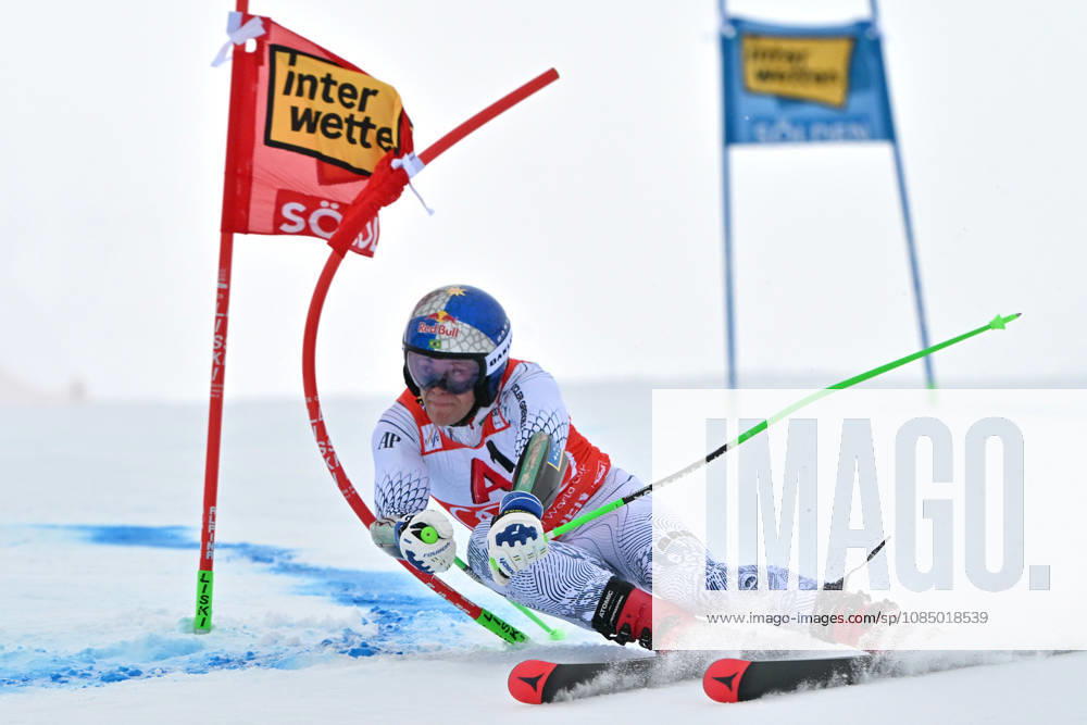 Lucas Pinheiro Braathen of Brazil in action during the first run of the Men s Giant Slalom race of the Audi FIS Alpine Skiing World Cup season opening race on the Rettenbach glacier, Soelden on October 25, 2026 in Soelden, Austria. (Photo by Igor Kupljenik Sports Press Photo)